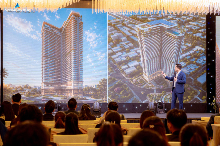 Ông Trần Xuân Thông - Tổng giám đốc Đất Xanh Miền Trung chia sẻ những thông tin đầu tiên về dự án