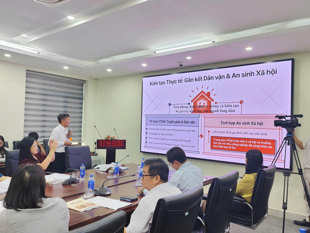 Xây dựng “sức đề kháng số” cho gia đình Việt Nam