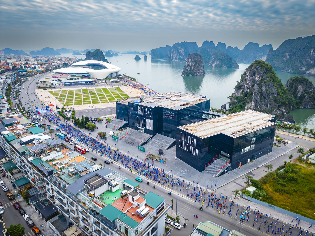 Khoảng 18.000 VĐV tham gia Giải Marathon Quốc tế Di sản Hạ Long 2026