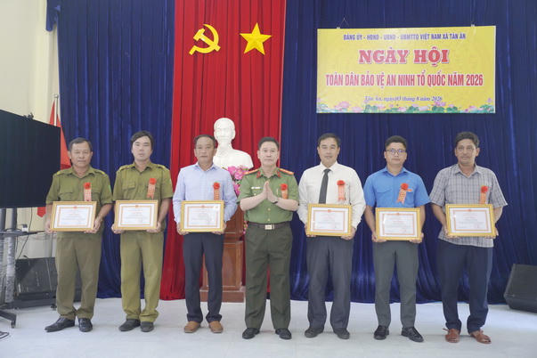 Cà Mau: Sôi nổi Ngày hội toàn dân bảo vệ an ninh Tổ quốc