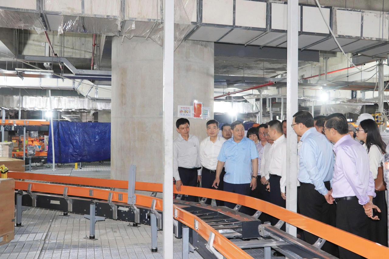 Đẩy nhanh tiến độ các công trình trọng điểm phục vụ APEC 2027 ở Phú Quốc