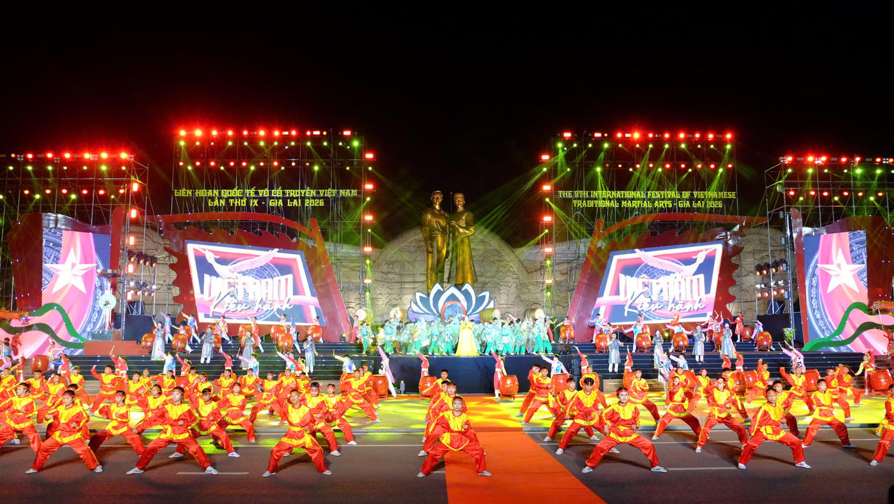 Quang cảnh Lễ khai mạc.