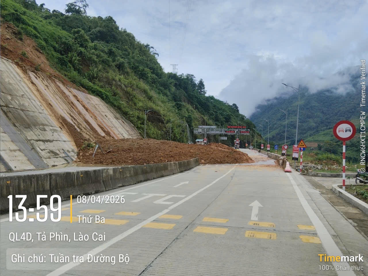 Thông xe tạm một chiều đường tỉnh 155 (Lào Cai) 