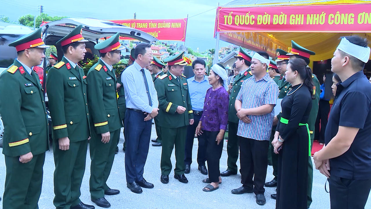 Hài cốt liệt sĩ được cất bốc, bàn giao để đưa về an táng tại Nghĩa trang Liệt sĩ xã Nguyên Bình, tỉnh Cao Bằng theo nguyện vọng của gia đình. (Ảnh: phường Cao Xanh cung cấp)