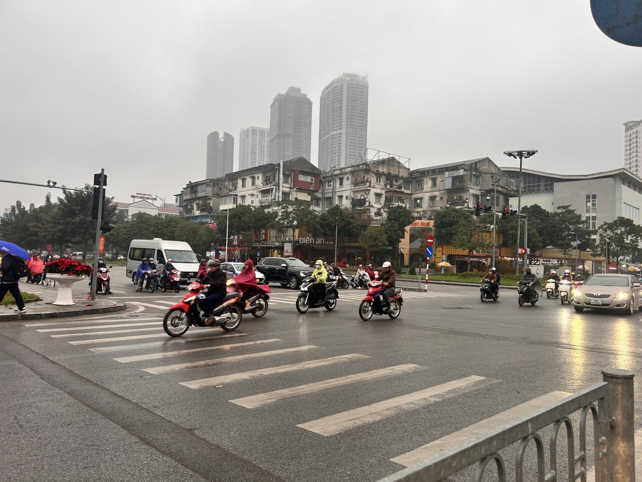 Thời tiết ngày 4/8: Bắc Bộ và Bắc Trung Bộ có mưa vừa, mưa to
