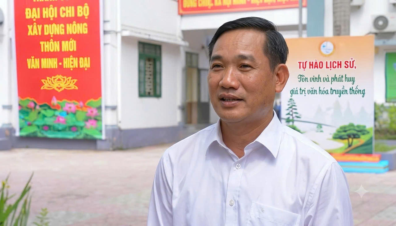 Ông Phạm Trọng La - Phó Bí thư Đảng ủy, Chủ tịch UBND xã Thư Lâm chia sẻ về quyết tâm triển khai mô hình “xã, phường xã hội chủ nghĩa”, hướng tới nâng cao chất lượng cuộc sống và hạnh phúc của Nhân dân.