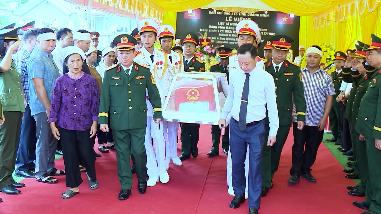Cất bốc, di chuyển hài cốt liệt sĩ Ngô Khang Cán từ Quảng Ninh về Cao Bằng