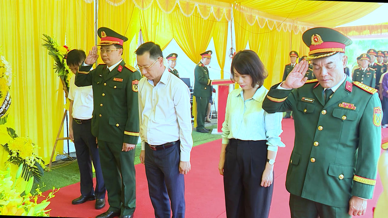 Cất bốc, di chuyển hài cốt liệt sĩ Ngô Khang Cán từ Quảng Ninh về Cao Bằng