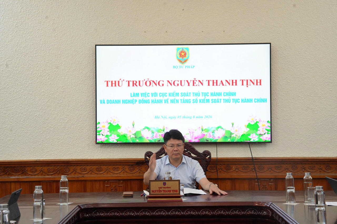 Thứ trưởng Nguyễn Thanh Tịnh kết luận cuộc làm việc.