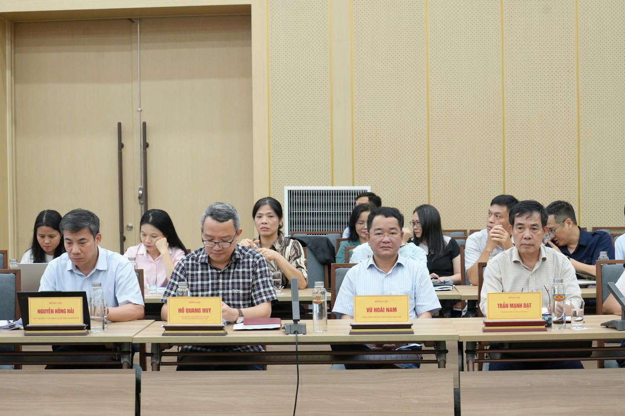 Đảng Bộ Bộ Tư pháp quán triệt, triển khai thực hiện các Nghị quyết, Kết luận Hội nghị Trung ương 3 khoá XIV