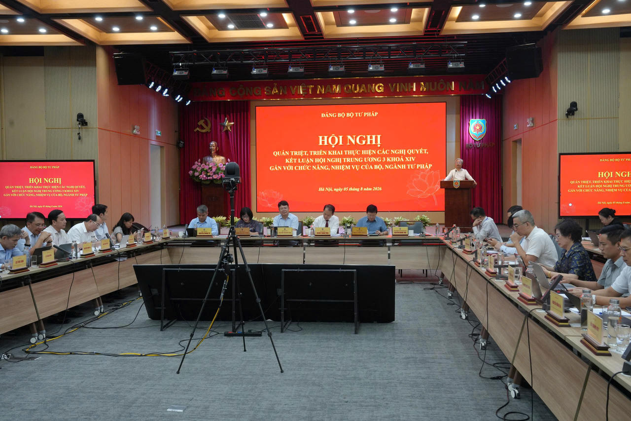 Đảng Bộ Bộ Tư pháp quán triệt, triển khai thực hiện các Nghị quyết, Kết luận Hội nghị Trung ương 3 khoá XIV