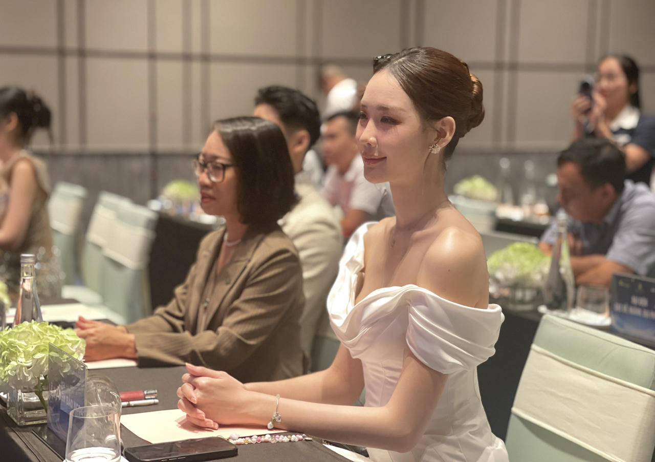 Hoa hậu Lê Nguyễn Bảo Ngọc tại buổi họp báo. (Ảnh: Đức Dương)