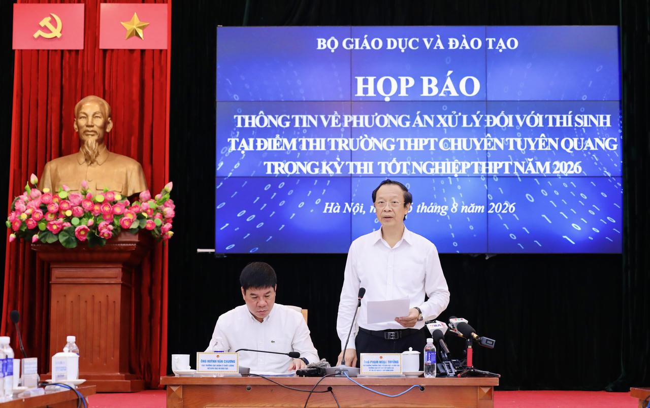 Bộ GD&ĐT: 328 thí sinh trường Chuyên Tuyên Quang sắp thi lại tất cả các môn