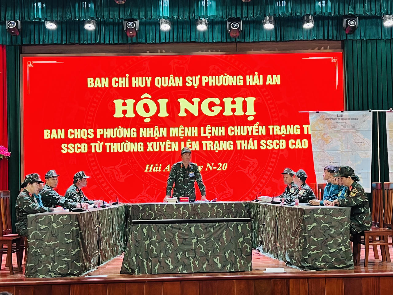 Thượng tá Vũ Hải Lân - Chỉ huy trưởng Ban Quân sự phường Hải An (Ảnh Huy Nguyễn)