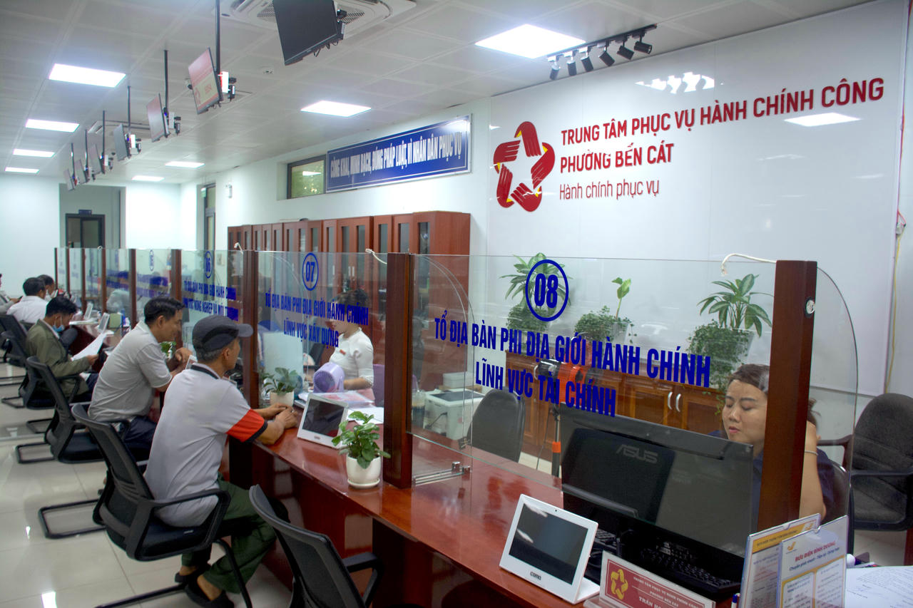 Việc triển khai kế hoạch nhằm bảo đảm quyền đăng ký hộ tịch của người dân được thực hiện đầy đủ, kịp thời; đồng thời đẩy mạnh cải cách TTHC. Ảnh: Duy Trường