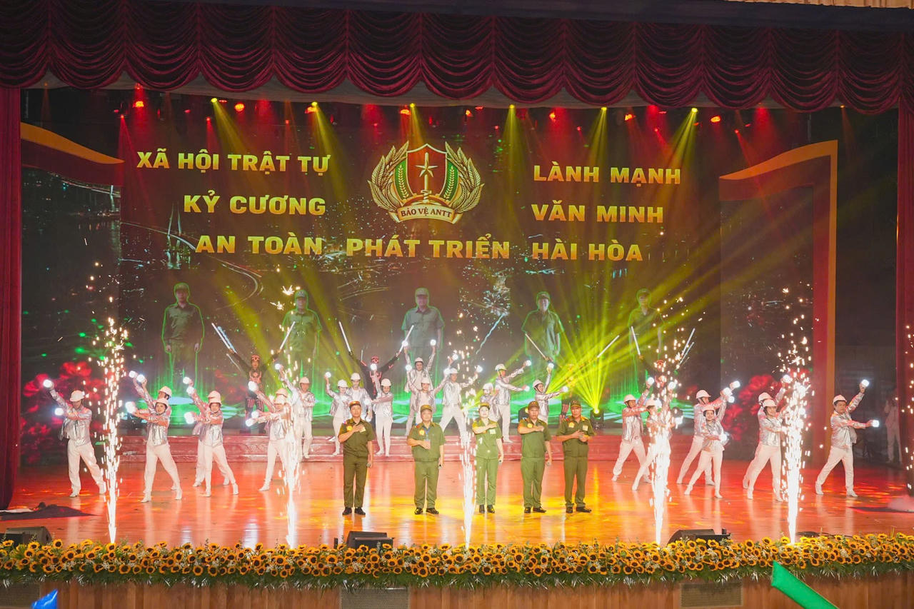 Chung kết Hội thi lực lượng bảo vệ an ninh, trật tự ở cơ sở tại Hải Phòng