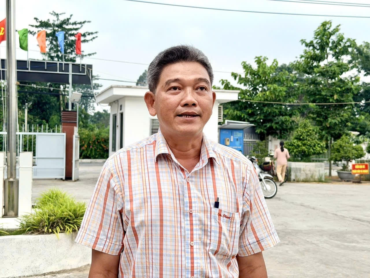 Ông Nguyễn Trung Nam, Phó Chủ tịch UBND xã Mỹ Hòa Hưng. Ảnh: Khánh Thùy