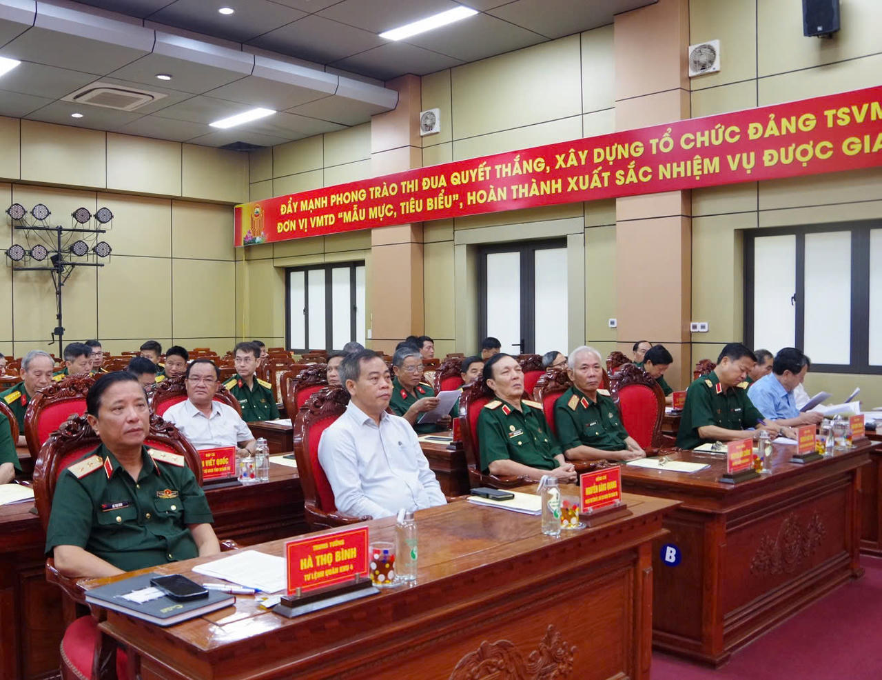 Các đại biểu tham dự hội thảo. (Ảnh: Xuân Diện)