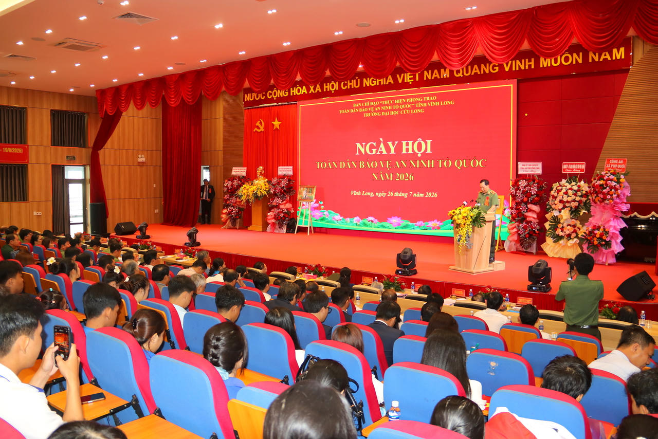 Trường Đại học Cửu Long đã triển khai nhiều mô hình sáng tạo, hiệu quả góp phần bảo vệ an ninh Tổ quốc (Ảnh: Đình Thương)