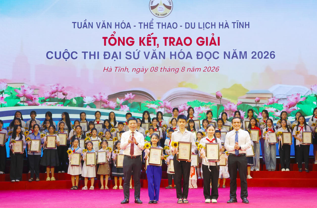 Hà Tĩnh trao giải Cuộc thi "Đại sứ Văn hóa đọc" và Liên hoan Dân ca Ví, Giặm Nghệ Tĩnh năm 2026