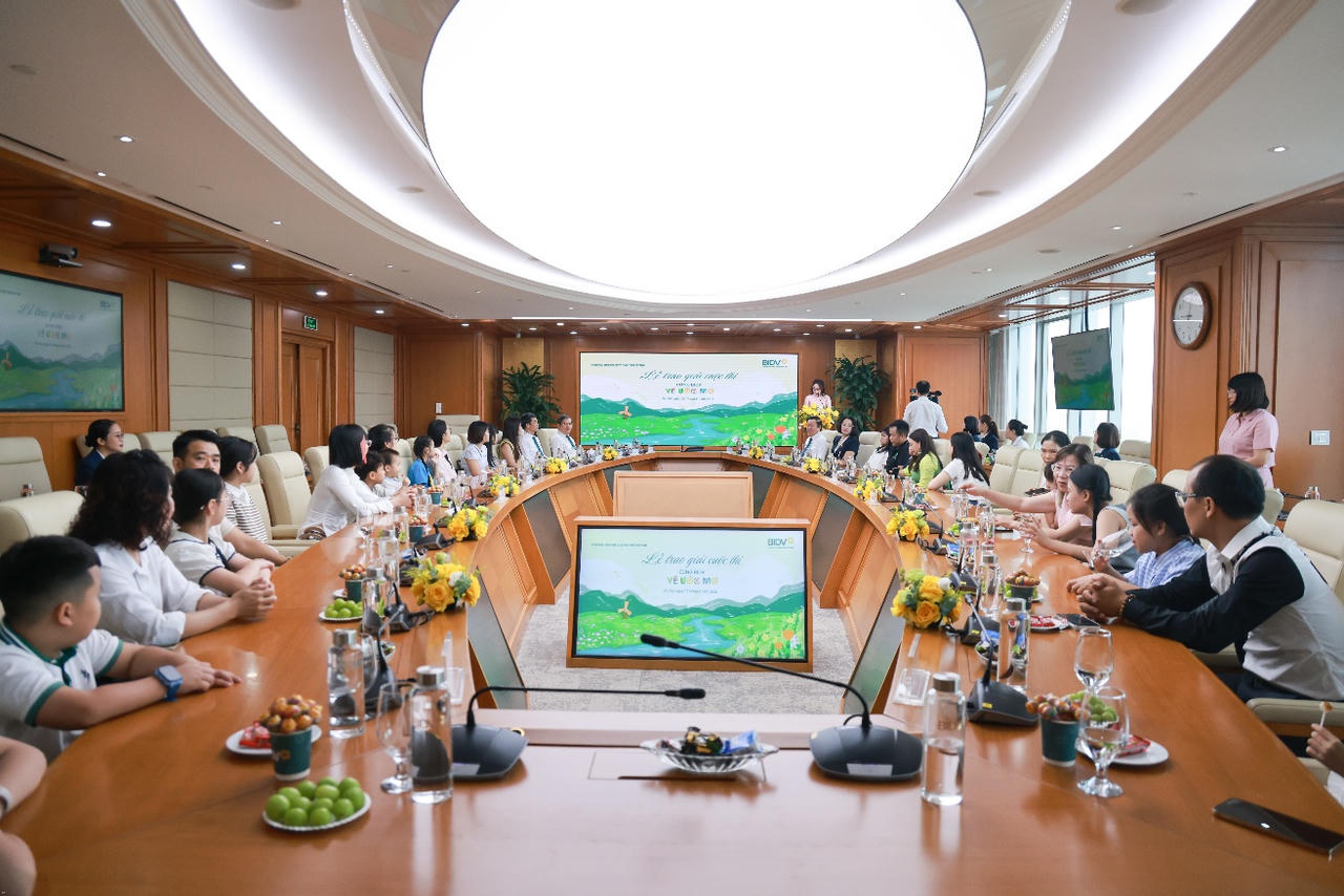 Toàn cảnh Lễ trao giải cuộc thi "Cùng BIDV vẽ ước mơ" năm 2026. (Ảnh: BIDV)