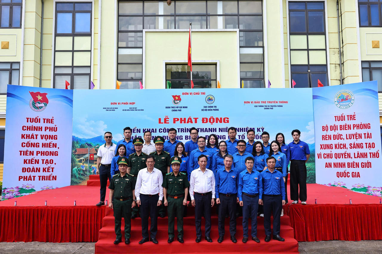Đoàn Thanh niên Chính phủ phát động triển khai công trình thanh niên nhiệm kỳ “Thắp sáng đường biên – Đường cờ Tổ quốc”