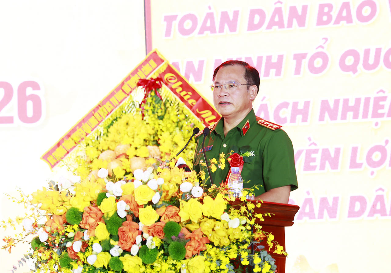 Thượng tướng Nguyễn Văn Long phát biểu tại Ngày hội (Ảnh CTTĐT Bằc Ninh)
