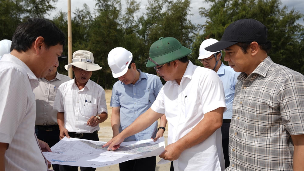 Rà soát phương án thoát lũ, phát triển sản phẩm du lịch trên sông Hương