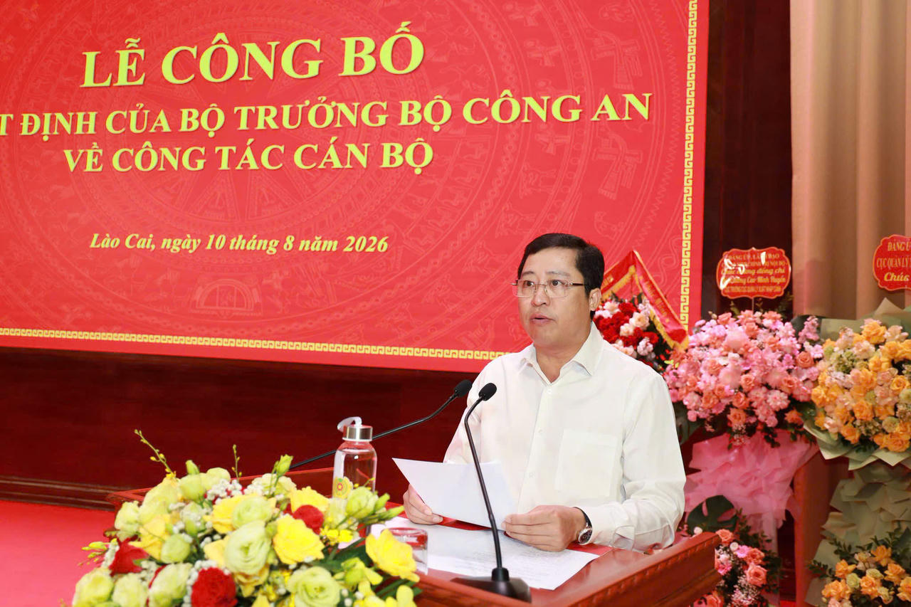 Ông Dương Quốc Huy - Bí thư Tỉnh ủy Lào Cai phát biểu tại buổi lễ. (Ảnh: Công an tỉnh Lào Cai)