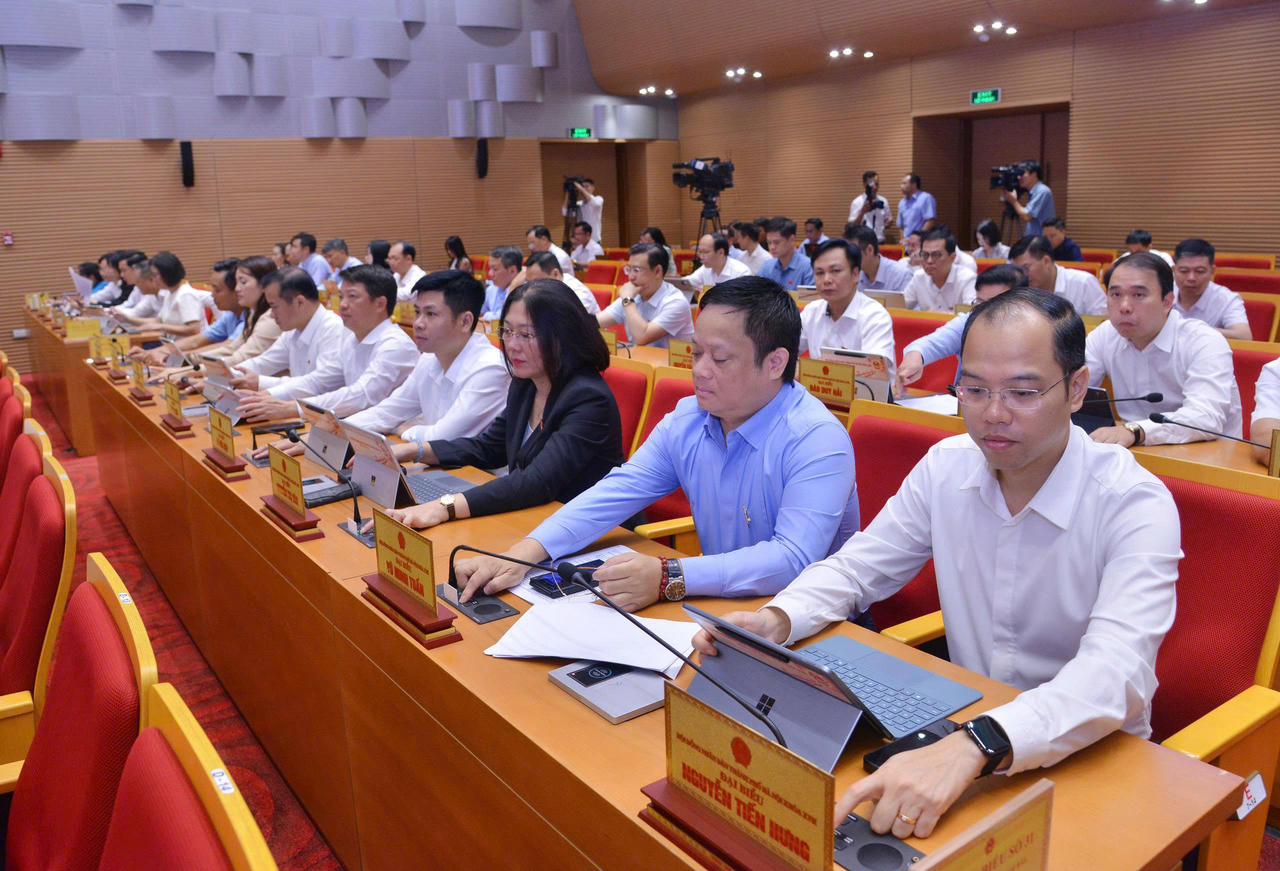 Thành lập, tổ chức lại một số cơ quan chuyên môn thuộc UBND TP Hà Nội Thành lập, tổ chức lại một số cơ quan chuyên môn thuộc UBND TP Hà Nội