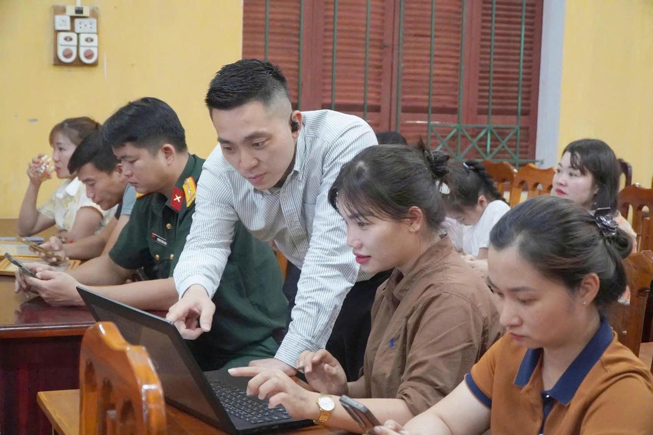 Chuyển đổi số tại Tuyên Quang: Kiến tạo môi trường đầu tư minh bạch, đồng hành cùng doanh nghiệp