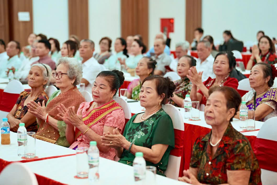 Đại biểu tham dự lễ kỷ niệm. Ảnh: V.Khánh