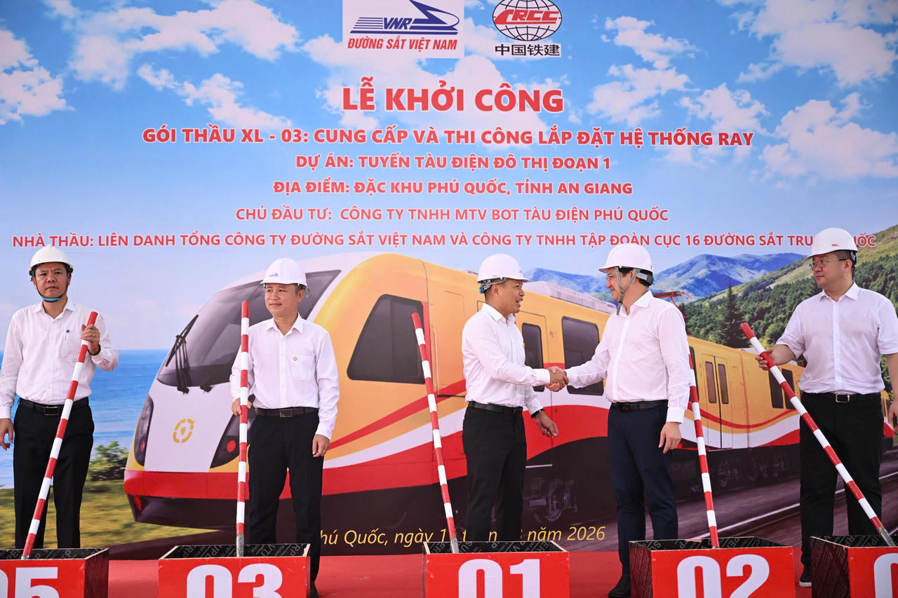 Bắt đầu lắp ray hiệu chuẩn tuyến LRT đưa khách từ sân bay Phú Quốc về Nam đảo trong 20 phút