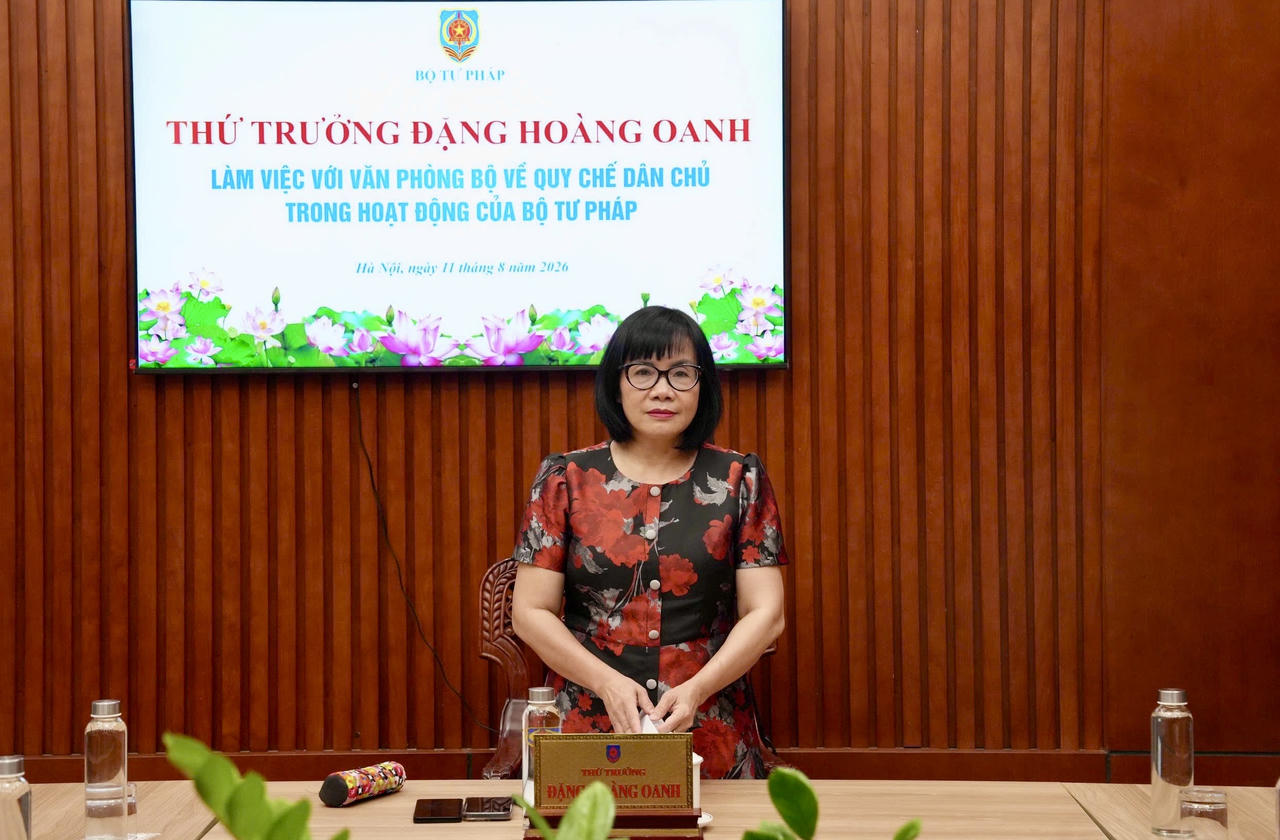 Hoàn thiện Quy chế dân chủ trong hoạt động của Bộ Tư pháp