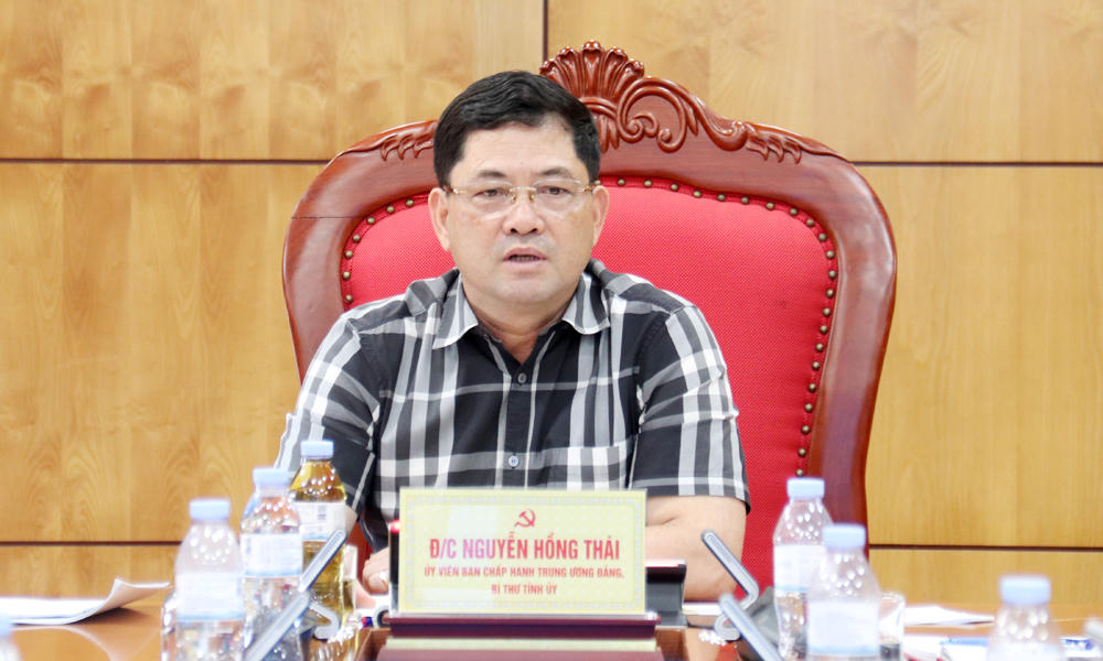 Bí thư Tỉnh ủy Nguyễn Hồng Thái phát biểu kết luận tại buổi làm việc (Ảnh Báo Bắc Ninh)
