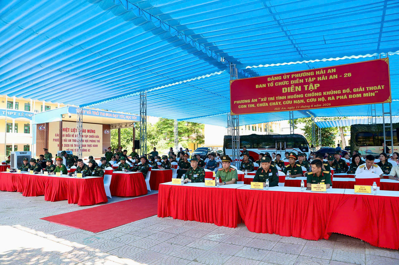 Các đại biểu tham dự diễn tập. (Ảnh Huy Nguyễn)