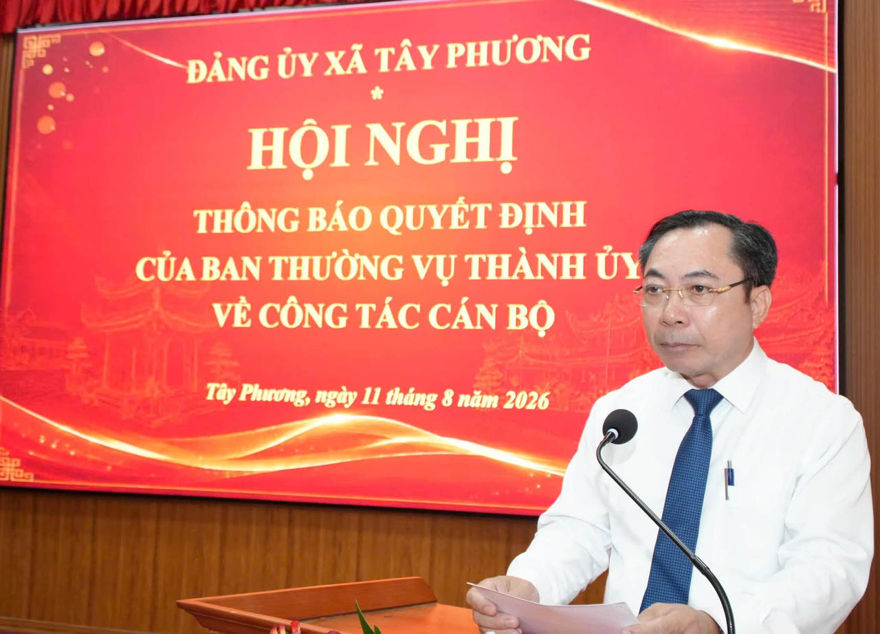 Đồng chí Nguyễn Mạnh Hồng phát biểu tại Hội nghị