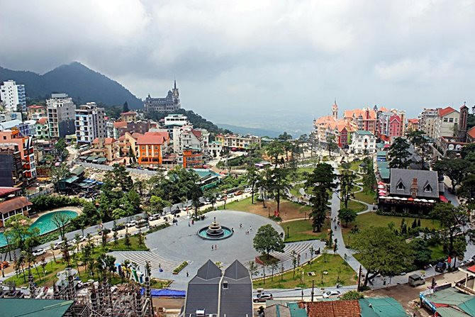 Tam Đảo – điểm đến hấp dẫn với cảnh sắc thiên nhiên thơ mộng, huyền ảo giữa mây núi.