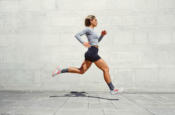 Lazada hợp tác cùng adidas độc quyền ra mắt mẫu giày chạy bộ ZENBOOST trên toàn khu vực