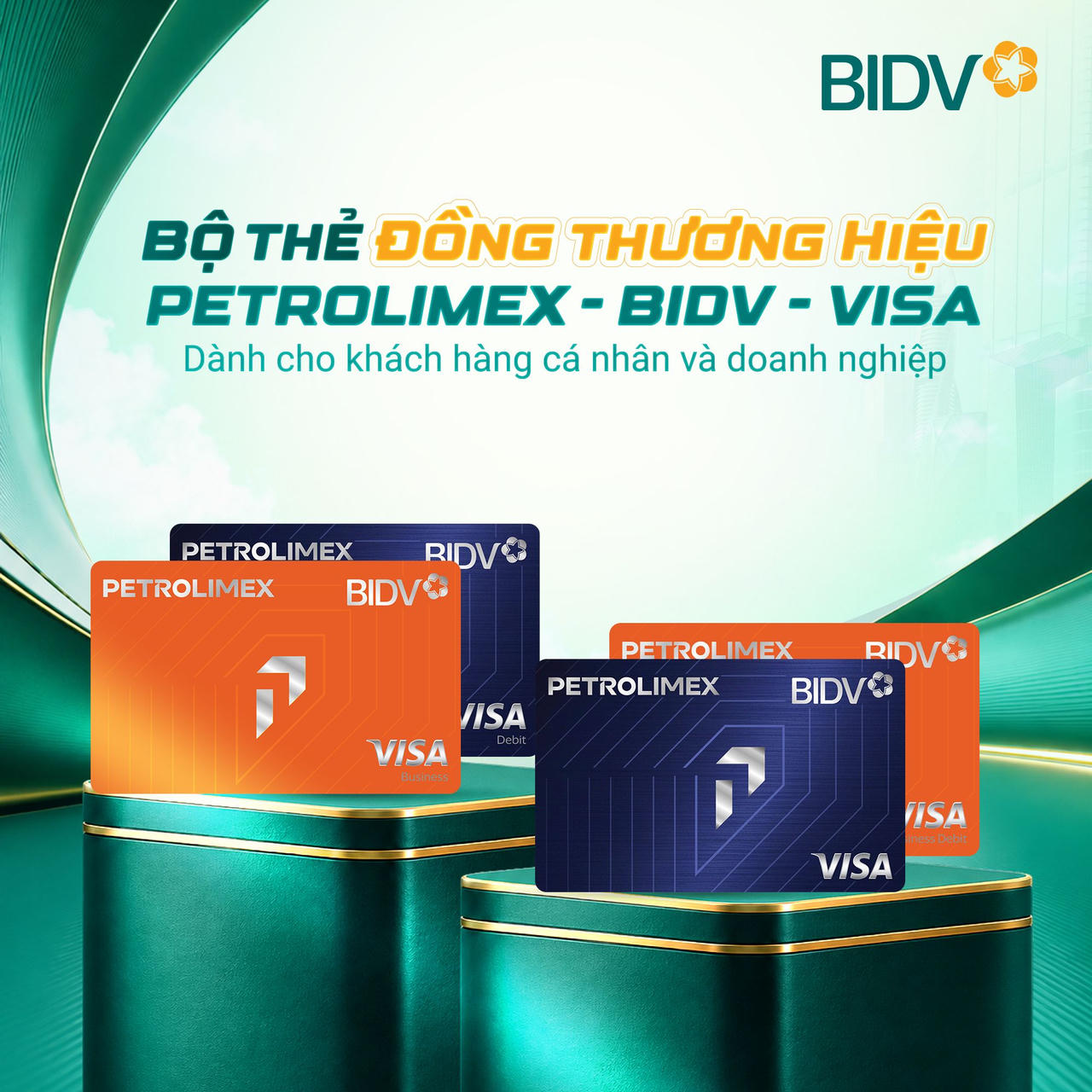 Bộ thẻ đồng thương hiệu Petrolimex - BIDV - Visa gồm các dòng thẻ ghi nợ và thẻ tín dụng dành cho khách hàng cá nhân và doanh nghiệp. Ảnh:BIDV