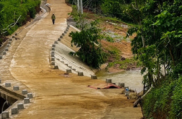 Phát hiện thanh niên tử vong bất thường bên ngầm tràn, công an vào cuộc điều tra