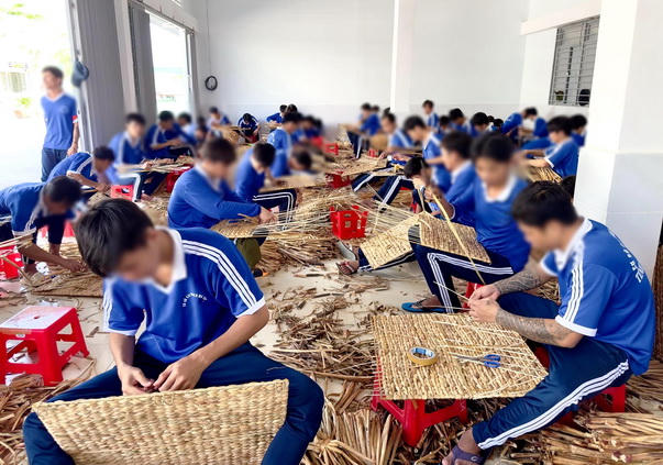 Mở lối hoàn lương cho người sau cai nghiện ở Cà Mau