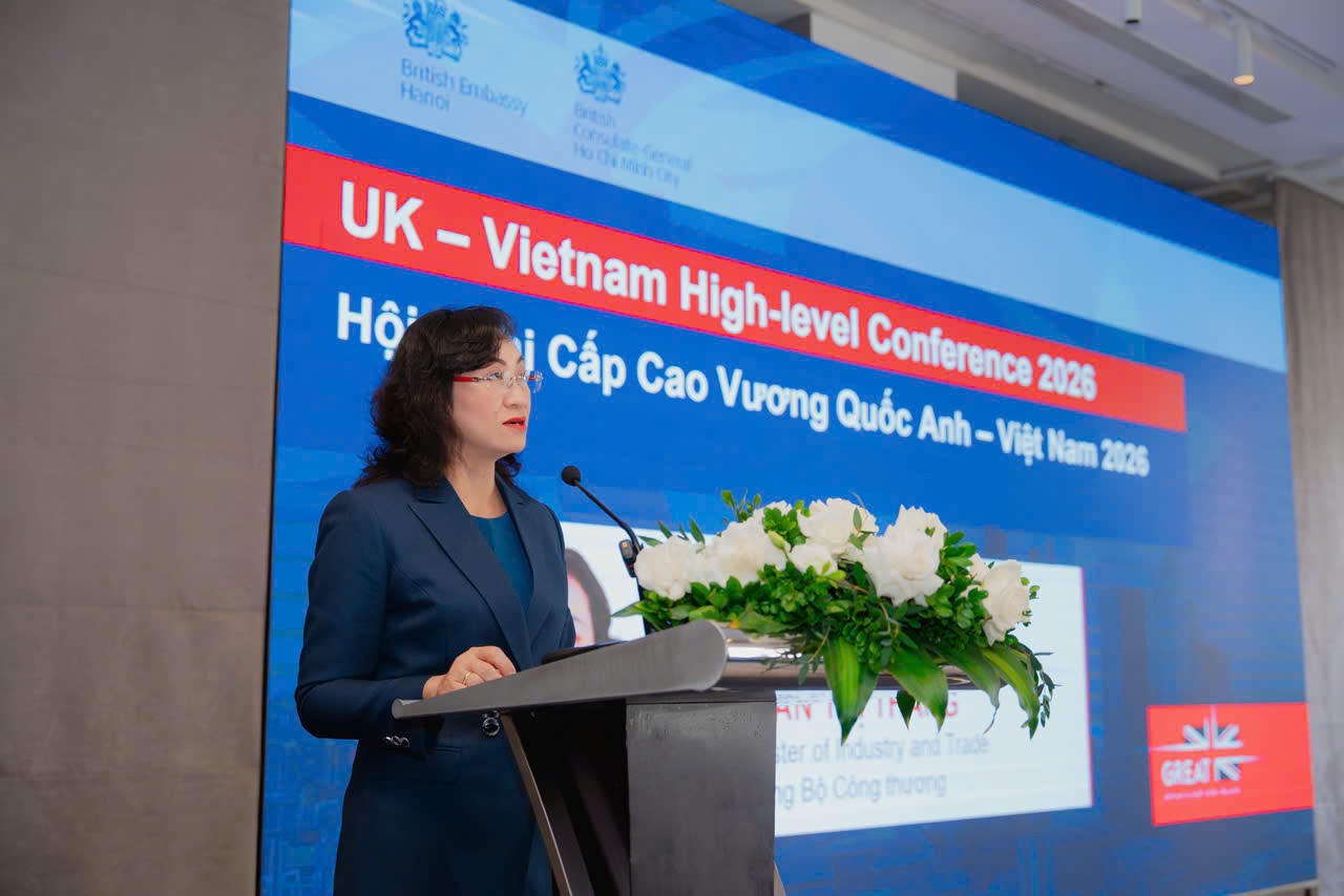 Thứ trưởng Bộ Công Thương Phan Thị Thắng phát biểu tại Hội nghị
