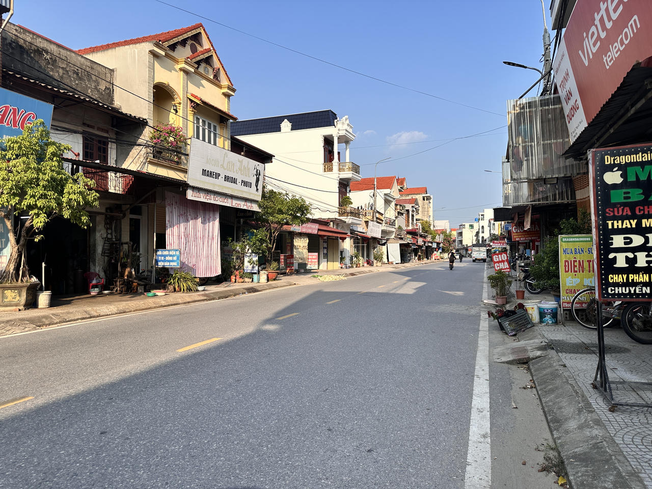 Thời tiết ngày 13/8: Bắc Bộ tiếp tục nắng nóng Thời tiết ngày 13/8: Bắc Bộ tiếp tục nắng nóng