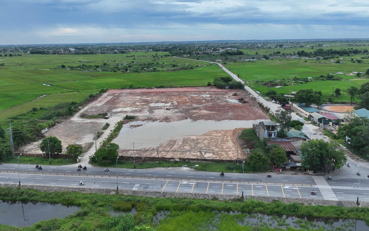 Di dời  Nhà máy gạch Tuynel số 1 Thừa Thiên Huế nằm cạnh trường học  