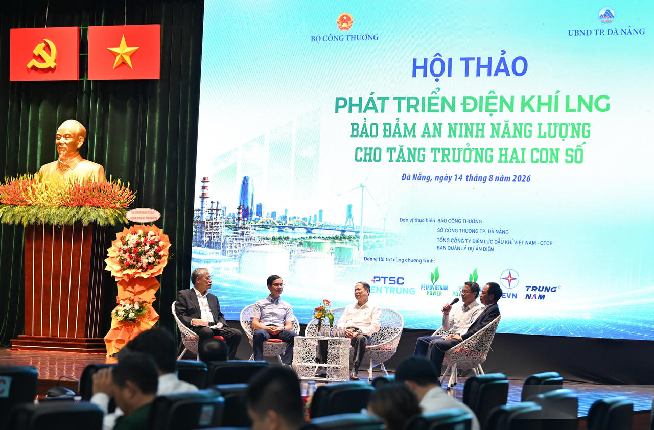  'Phát triển điện khí LNG: Bảo đảm an ninh năng lượng cho tăng trưởng hai con số'