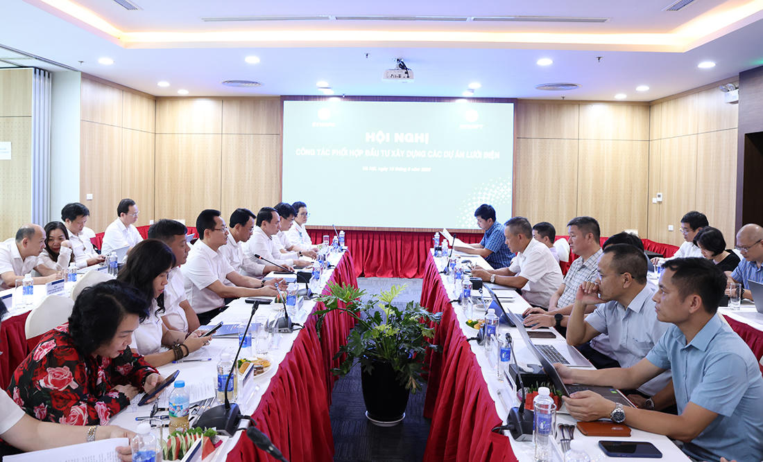 EVNNPT và EVNNPC tăng cường phối hợp đầu tư xây dựng các dự án lưới điện