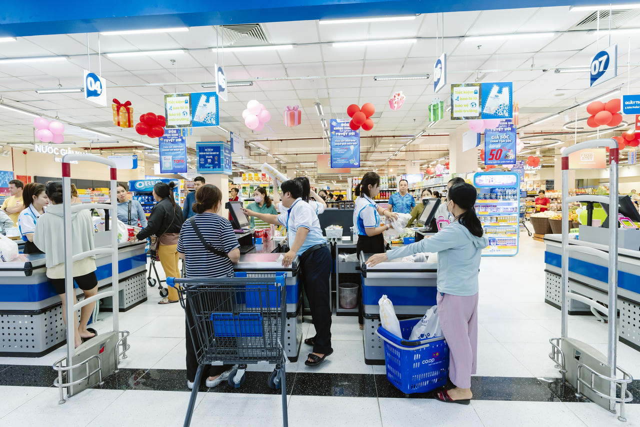 Co.opmart Đà Nẵng và Co.opmart Quảng Ngãi chính thức ra mắt không gian mua sắm mới