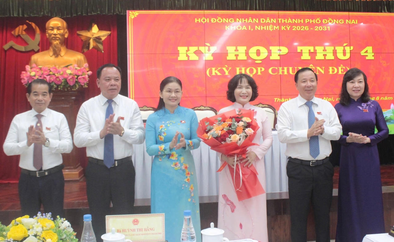 Bà Nguyễn Thị Cát Tiên được HĐND TP Đồng Nai bầu giữ chức Phó Chủ tịch UBND thành phố nhiệm kỳ 2026 - 2031. Ảnh: DK