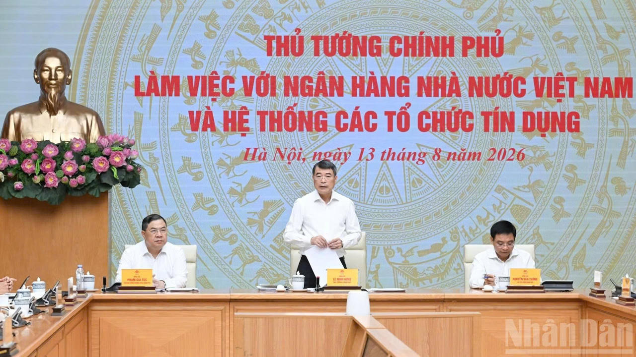 Điều hành chính sách tiền tệ, bảo đảm các cân đối lớn của nền kinh tế
Điều hành chính sách tiền tệ, bảo đảm các cân đối lớn của nền kinh tế